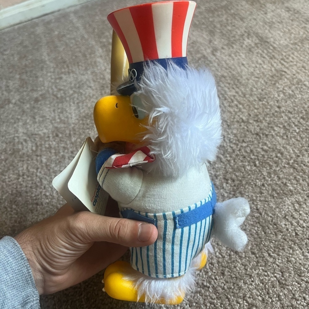 VTG ‘84 Sam The Eagle LA Olympics Figurine - Picture 3 of 5